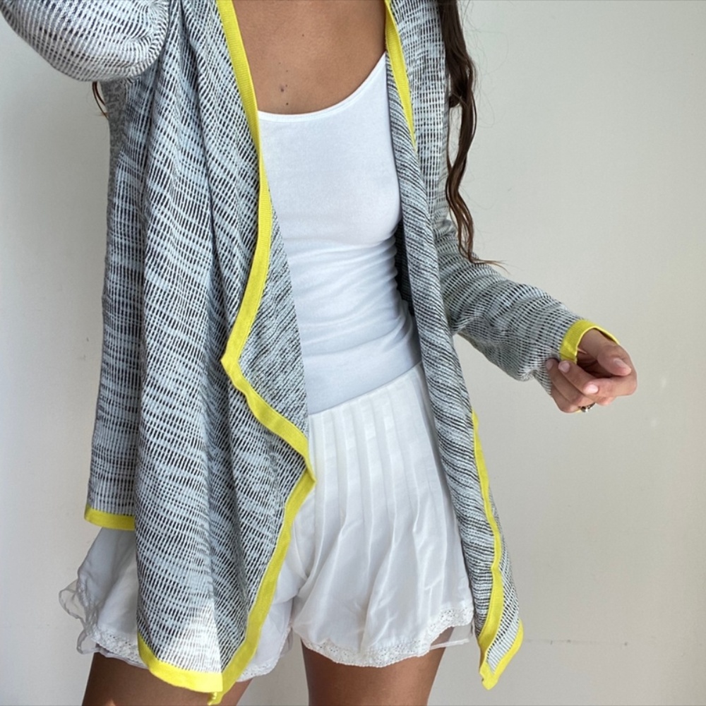 1 LEFT THML waterfall draped open front cardigan - Picture 3 of 7
